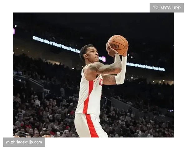 火箭防守强度逐步提升 末节限制开拓者得分成功逆转