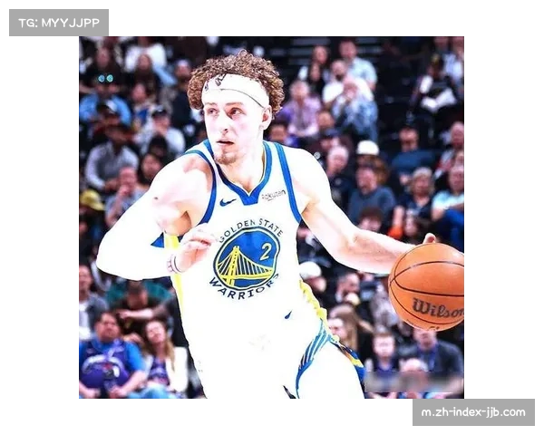 爵士制胜三分险胜勇士 森萨鲍关键球助球队终结颓势 爵士制胜三分险胜勇士 森萨鲍关键球助球队终结颓势